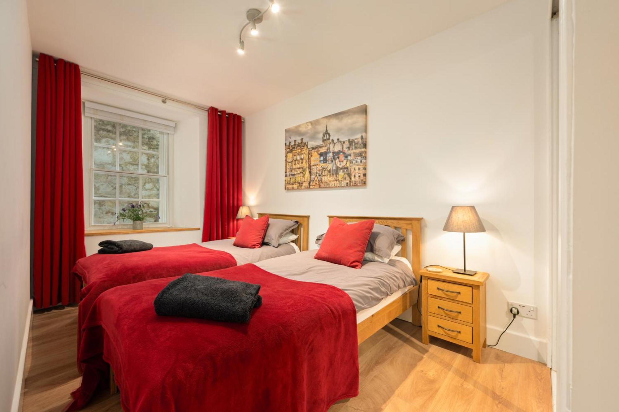 Heart Of Edinburgh'S Historic Old Town - Blair Street Apartment Exterior photo